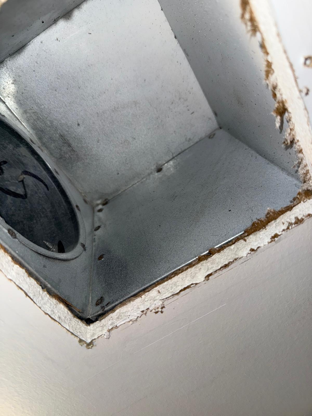 Bouche d'aération après nettoyage